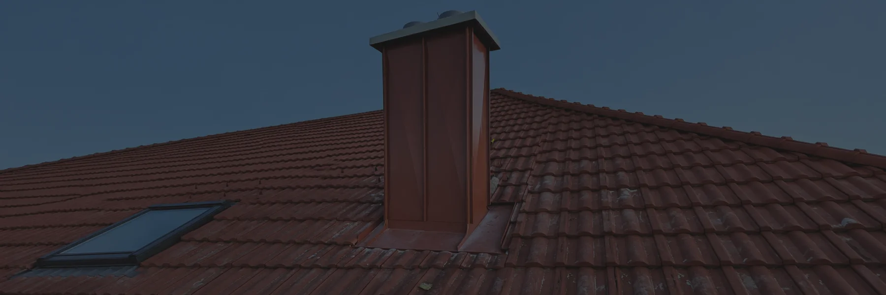 Oplechovanie komína na dome