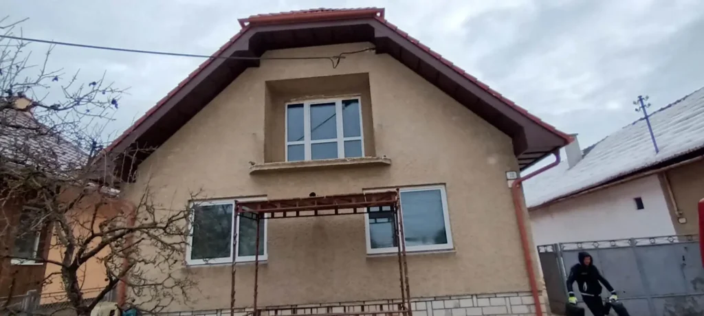 Atypické klampiarske detaily a podhľady v obci Letanovce - 4