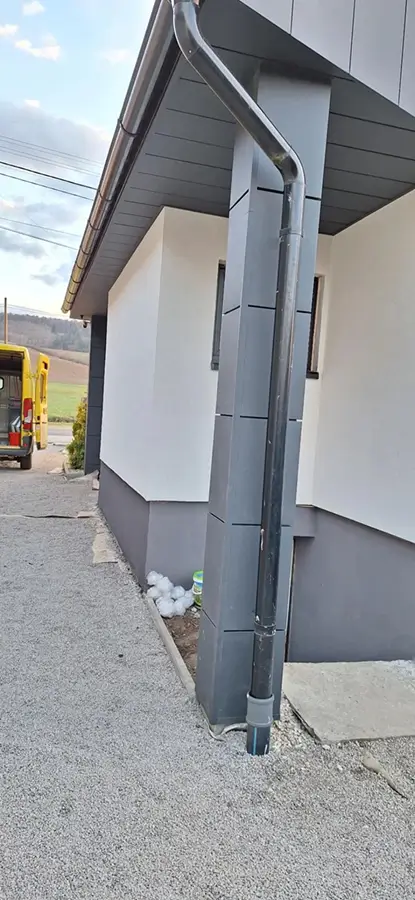 Dizajnové opláštenie stĺpov a podhľadov v obci Ostrovany - 7