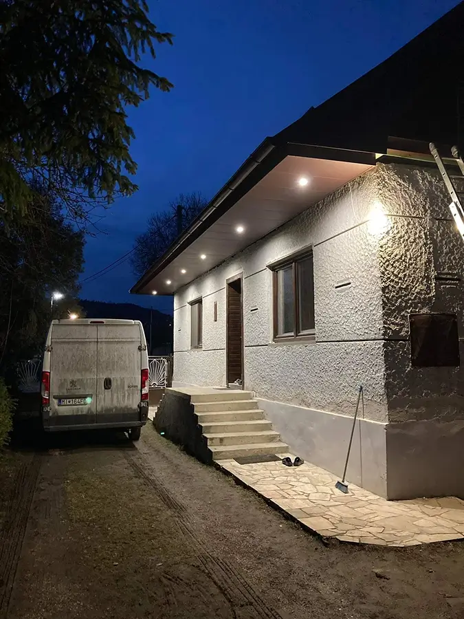 Komplexná modernizácia podhľadov a opláštenia stien v obci Žehra - 2